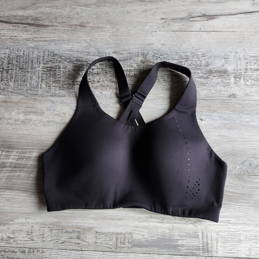 (34D) Lululemon sports bra